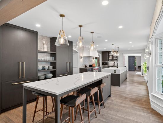 10055 Ideal Ave N, Saint Paul, MN 55110