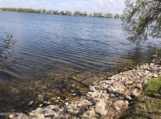 4024 W Sandy Beach Rd, Hatton, ND 58240