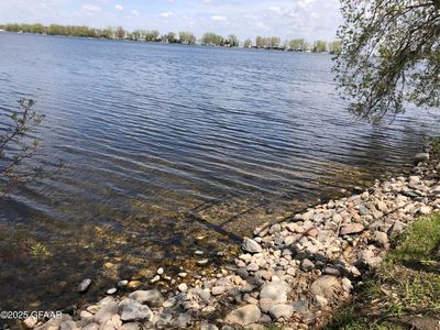 4024 W Sandy Beach Rd, Hatton, ND, 58240