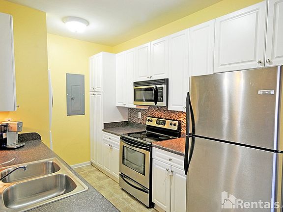 4th image of 4344 Duffy Dr