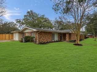 901 Aster Dr, Katy, TX 77493