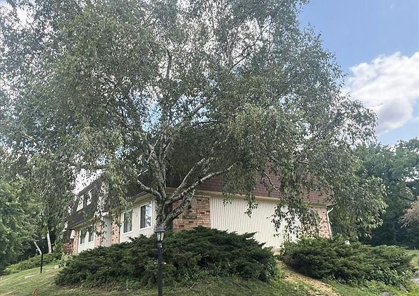 2nd image of 7203 Old Sauk Rd APT C