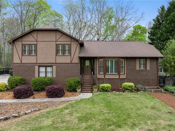 5192 Ozark Ln