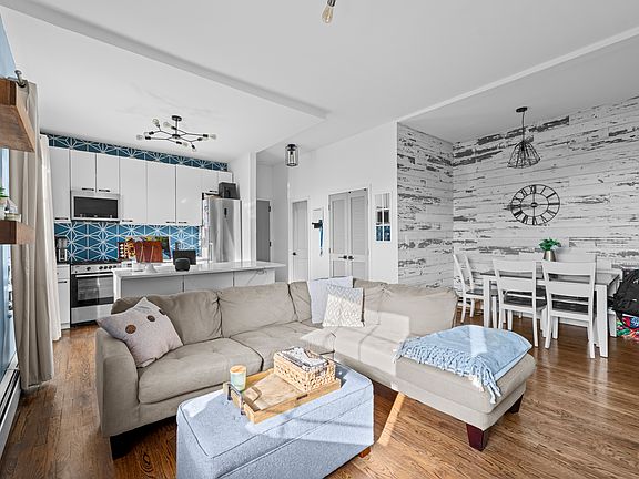 3rd image of 497 6th Ave APT 4R