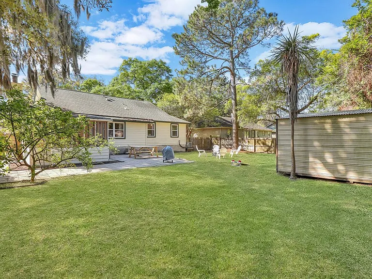 1131 Cobb Rd — Photo 21