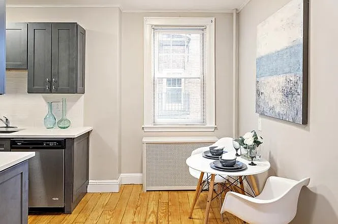 52 Strathmore Rd #25 — Photo 5