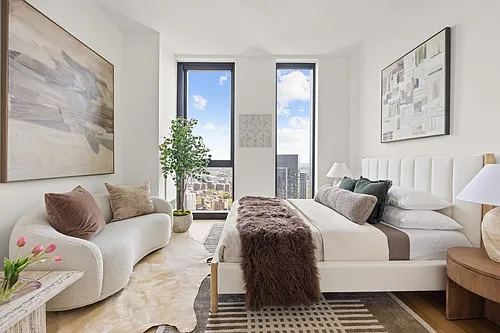 55 Fleet St #46E Photo 1