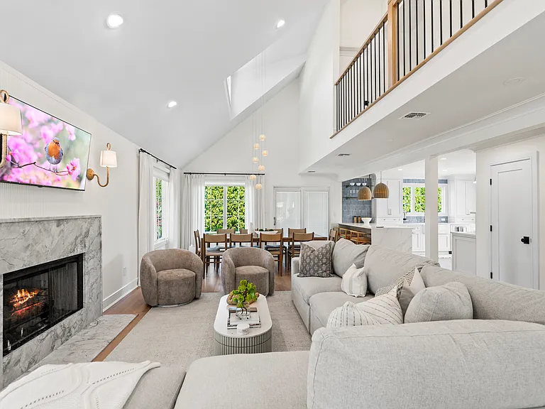 4 Carriage Ln — Photo 14