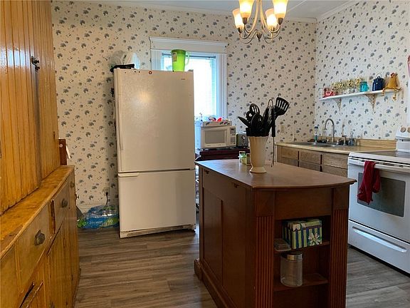 2nd image of 267 Canisteo St