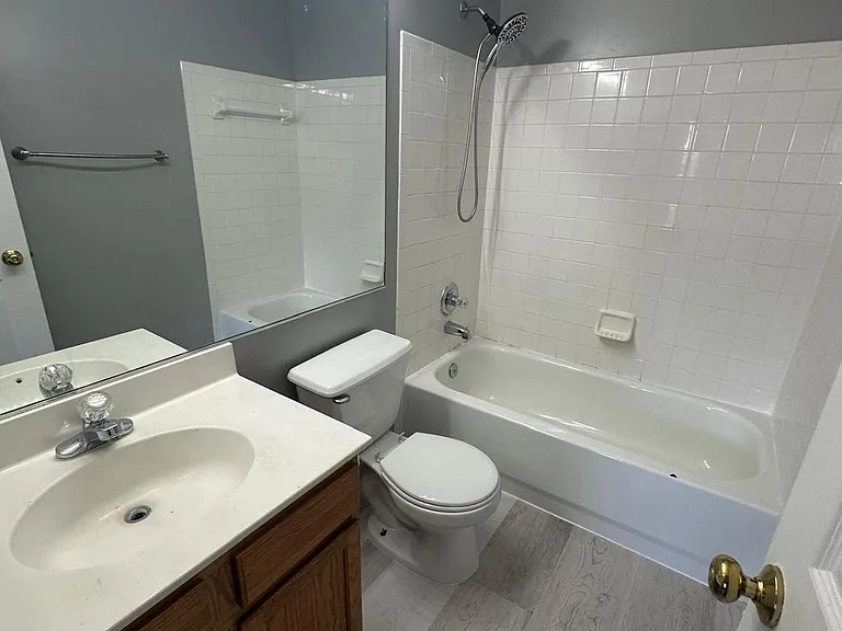 10918 Pope St — Photo 36