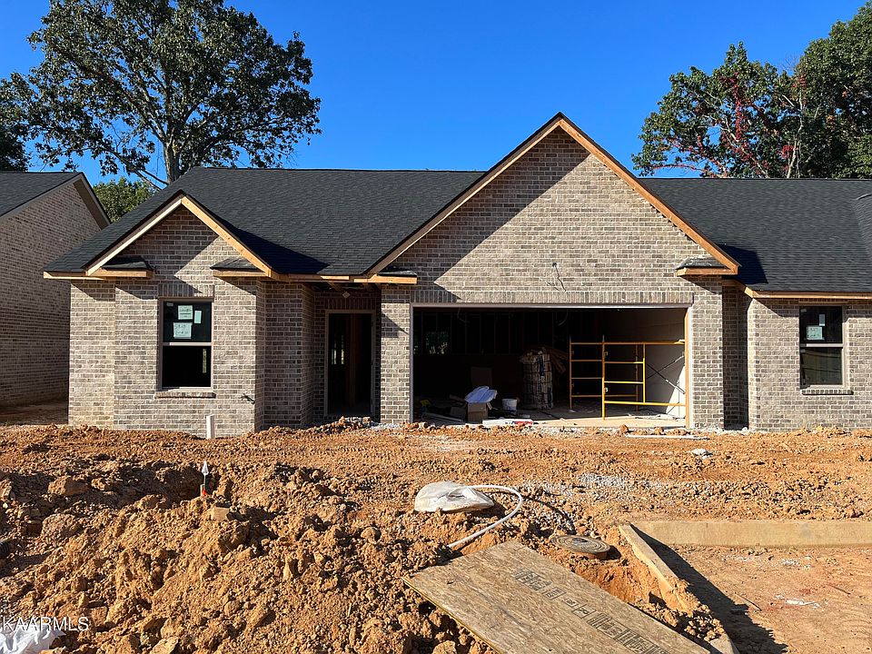 2nd image of 5925 Knox Hill Way