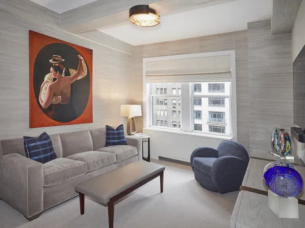 1111 Park Avenue image 15 of 24