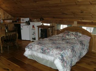157 Rice Rd, Hartland, VT 05089