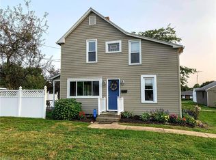 410 7th St NW, North Canton, OH