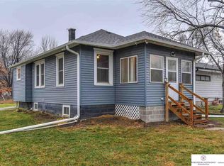 4524 N 16th St, Omaha, NE 68110