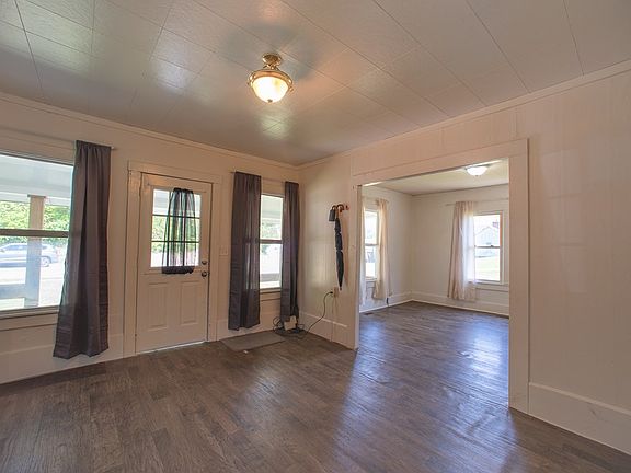 4th image of 123 Cleveland Rd