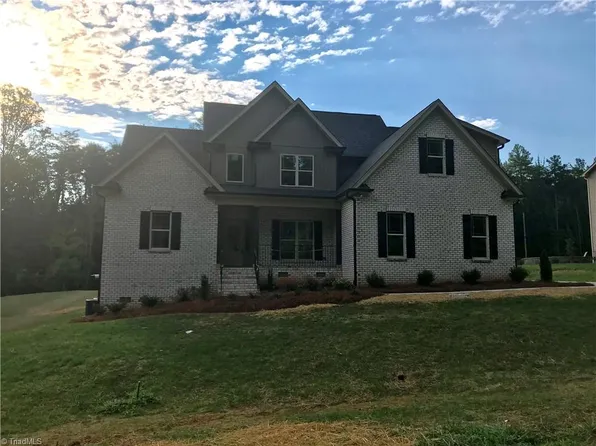 200 Celo Knob Tl, Kernersville, NC 27284