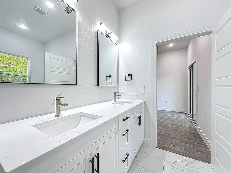 8912 Hogan Rd — Photo 11