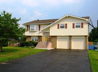 120 Hempstead Rd, Hamilton, NJ 08610