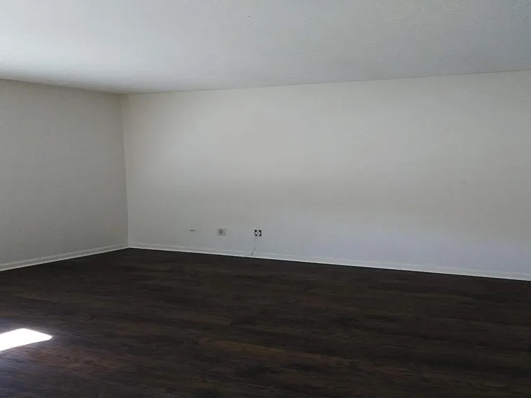 6024 Regent Mnr — Photo 18