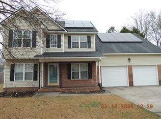 136 Bridlewood Dr, Jacksonville, NC 28540