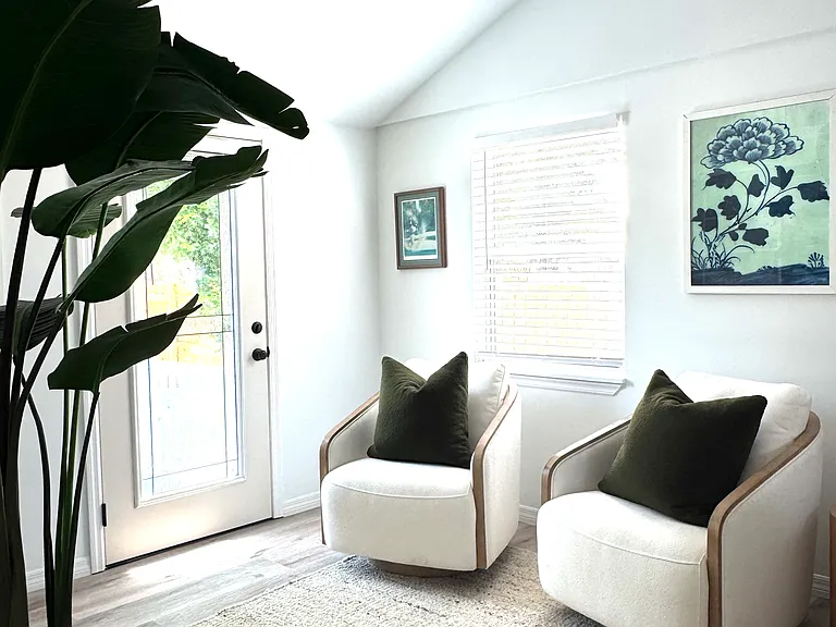 6980 Poinsettia Ave — Photo 21