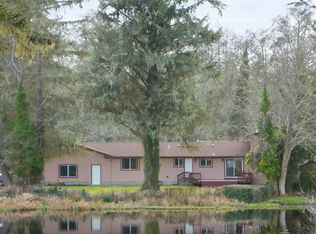 91635 Smith Lake Rd, Warrenton, OR 97146