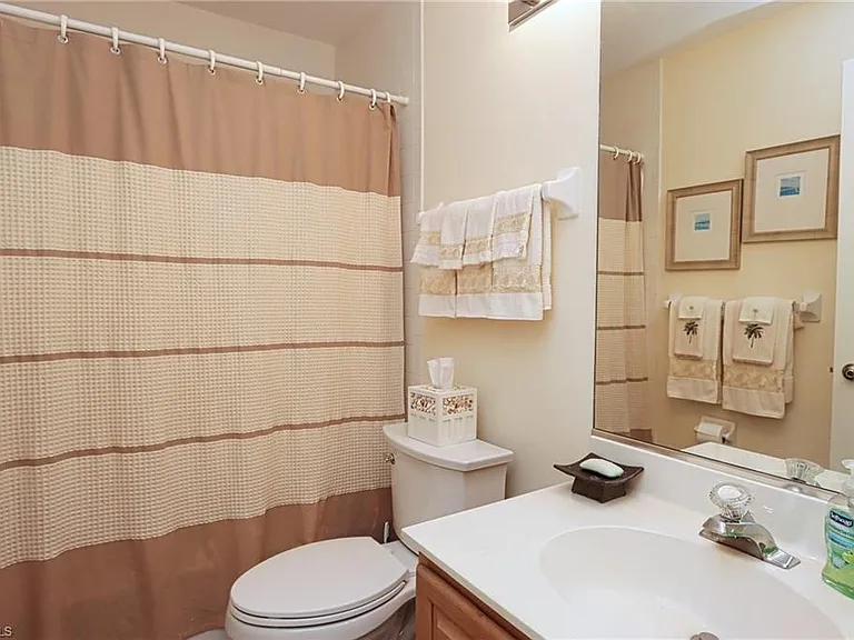26881 Wedgewood Dr #201 — Photo 19