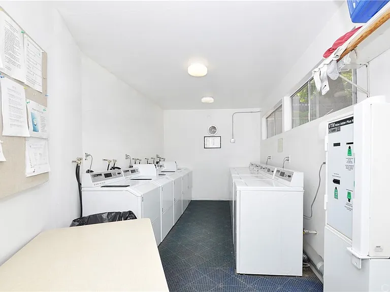 26130 Narbonne Ave #135 — Photo 53