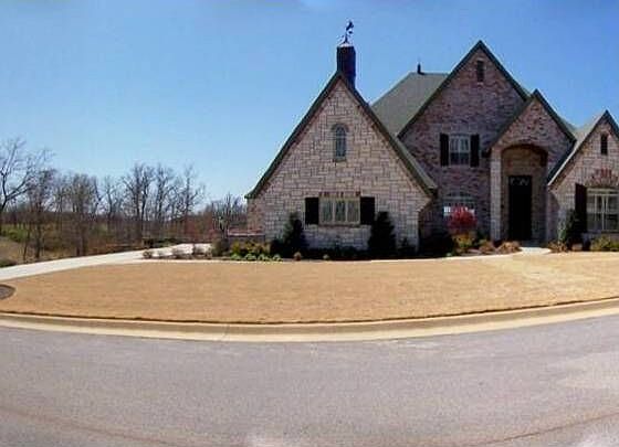 1st image of 2814 Palisades Cir