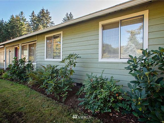 2nd image of 7008 Monaco Dr SE