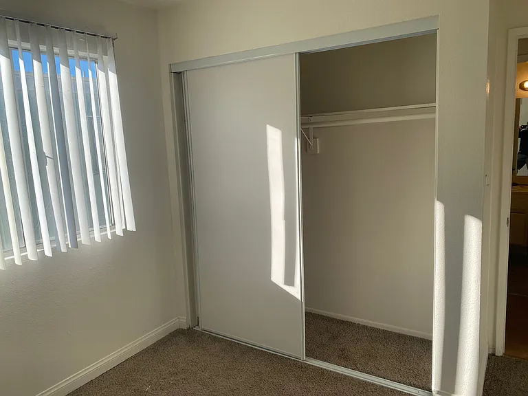 1566 Pine Ave #206A — Photo 12