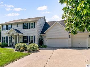 21307 Juniper Ct, Eagle, NE 68347