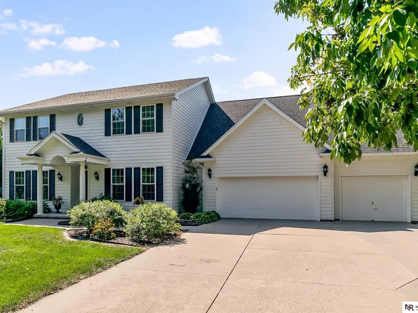 21307 Juniper Ct, Eagle, NE 68347