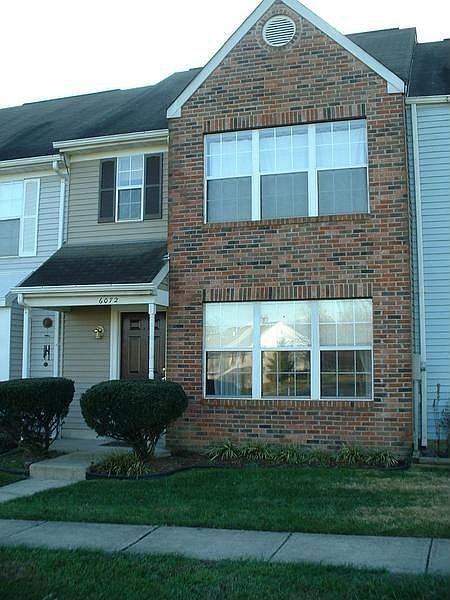 1st image of 6072 Sirenia Pl
