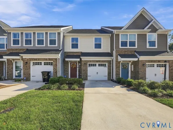 10944 Genito Square Dr, Midlothian, VA 23112