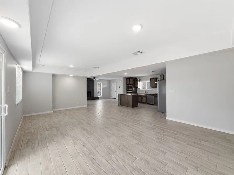 565 Gallagher Street - 1 — Photo 4