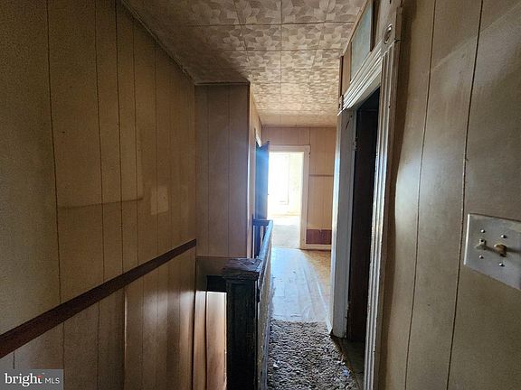 5th image of 424 S Smallwood St