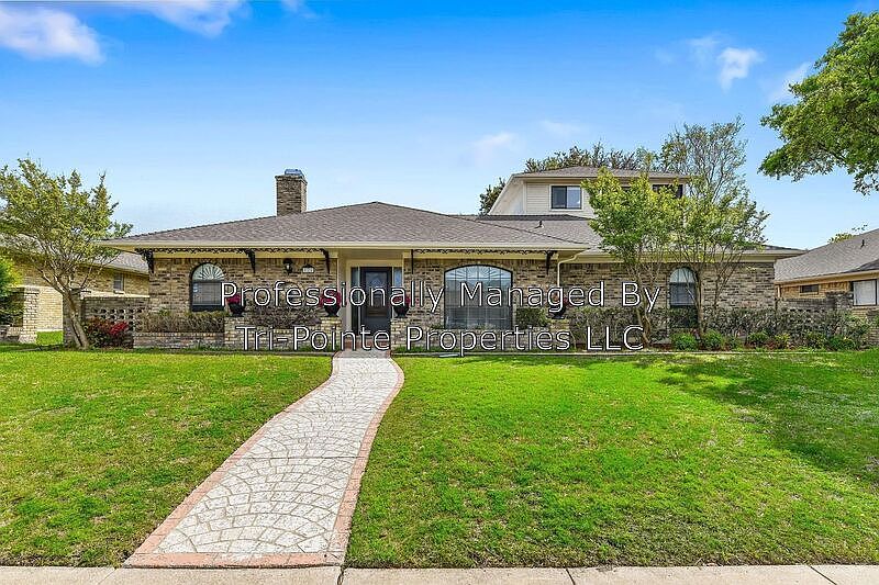 1st image of 524 Sheffield Dr