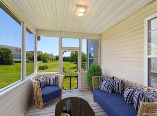 65 Wake Robin Ln, Aquebogue, NY 11931