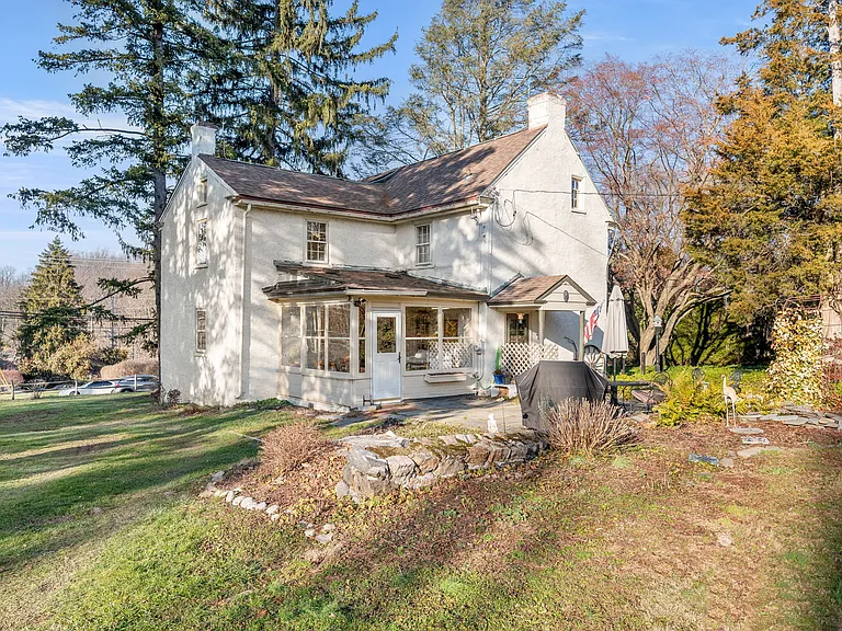 20 Ellis Ln — Photo 3