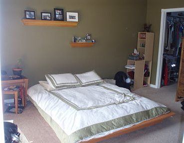 Master w/ Walk-in Closet