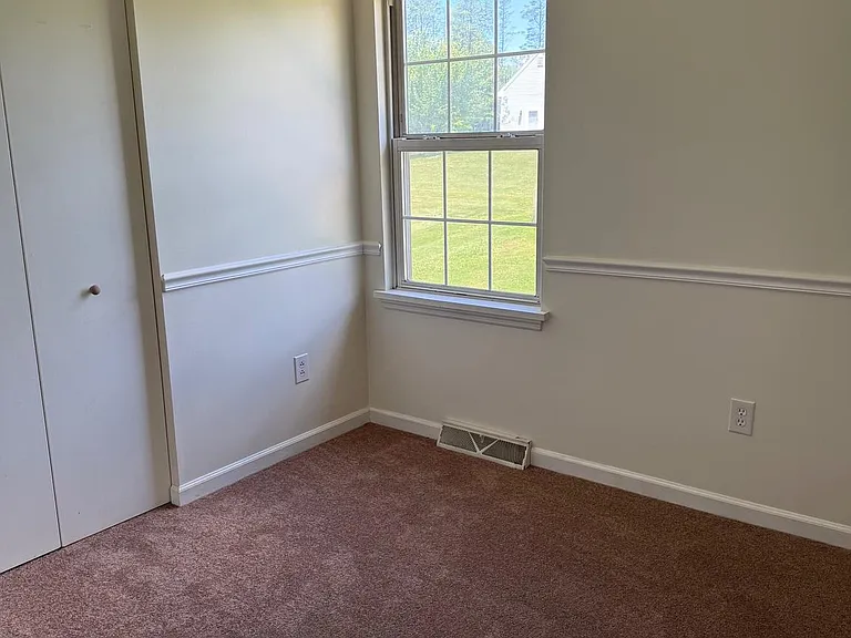 405 Groffdale Rd — Photo 8