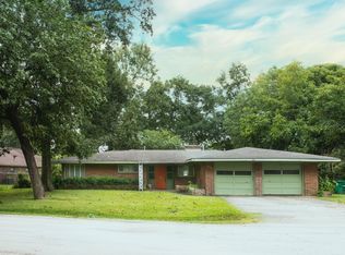 8534 Findlay St, Houston, TX 77017