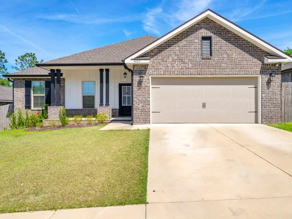 4603 Jayhawk Dr, Crestview, FL 32539