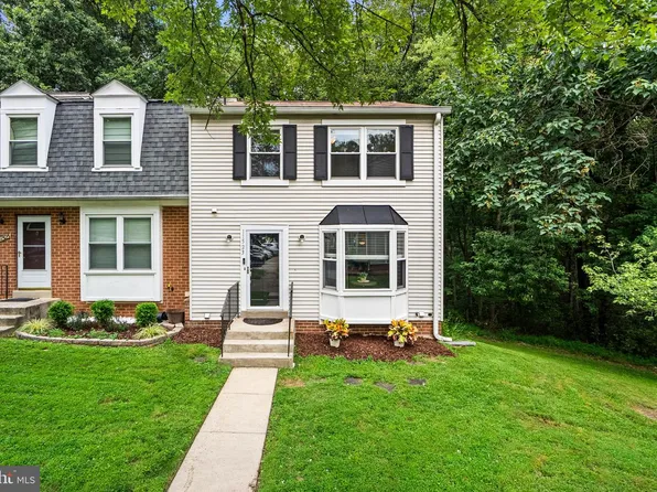 11523 Summer Oak Dr, Germantown, MD 20874