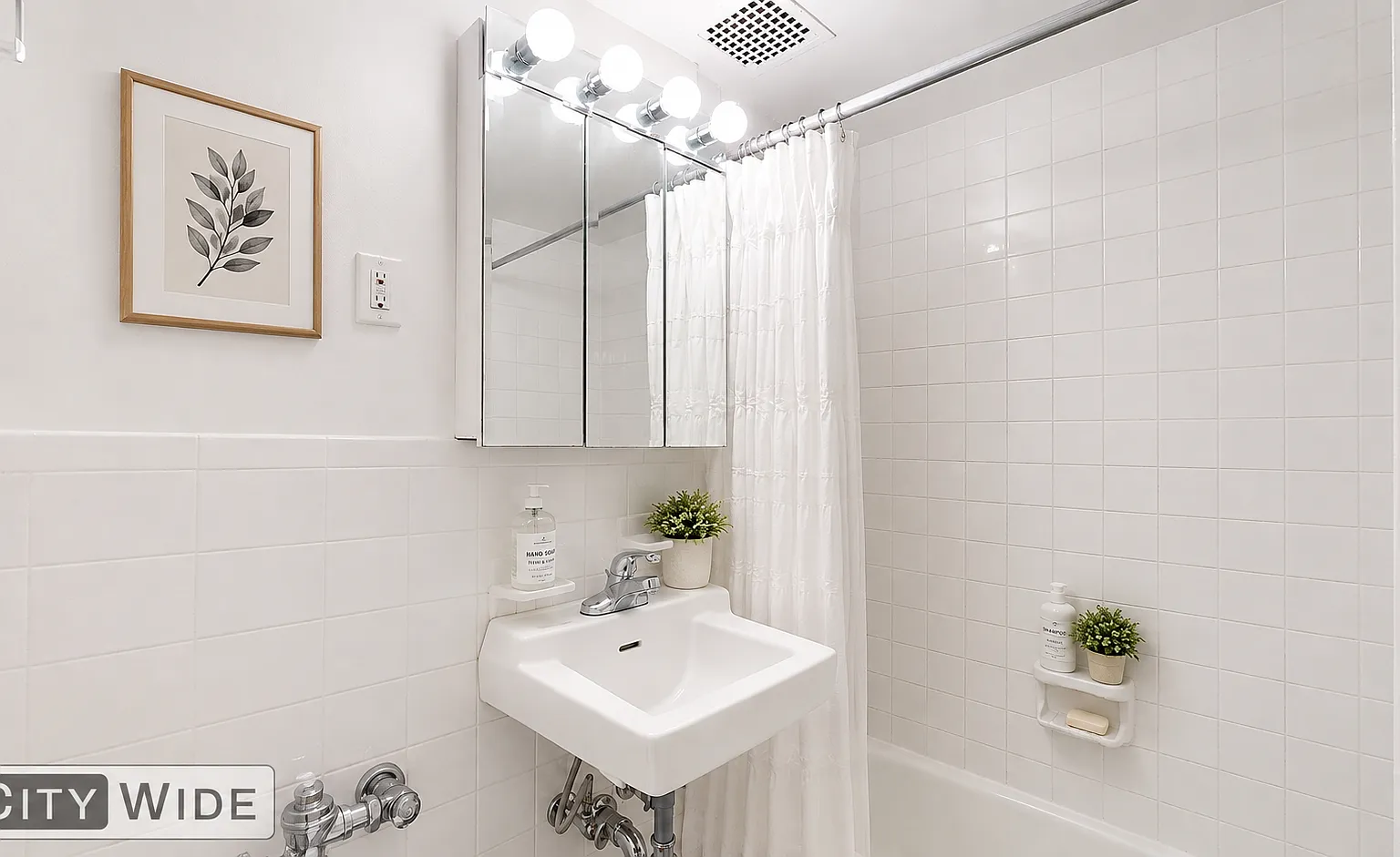 326 Columbus Avenue — Photo 3