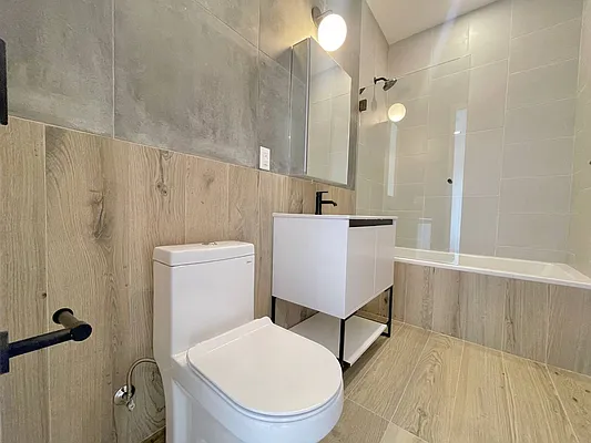 Rented by Doorway NYC, LLC | media 20