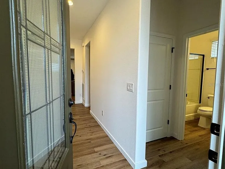 3339 NW 52nd Avenue Rd — Photo 2