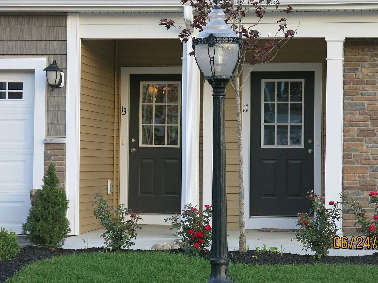 2 bed, 1350 sqft, $2,000 — Photo 3